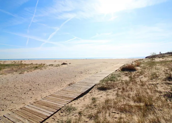 Global Properties, Practico Apartamento En Puerto Sagunto