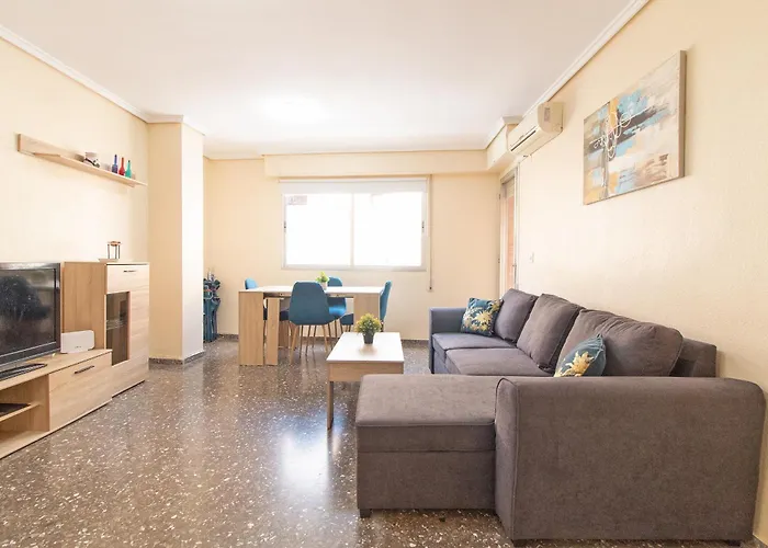 Global Properties, Practico Apartamento En Puerto Sagunto