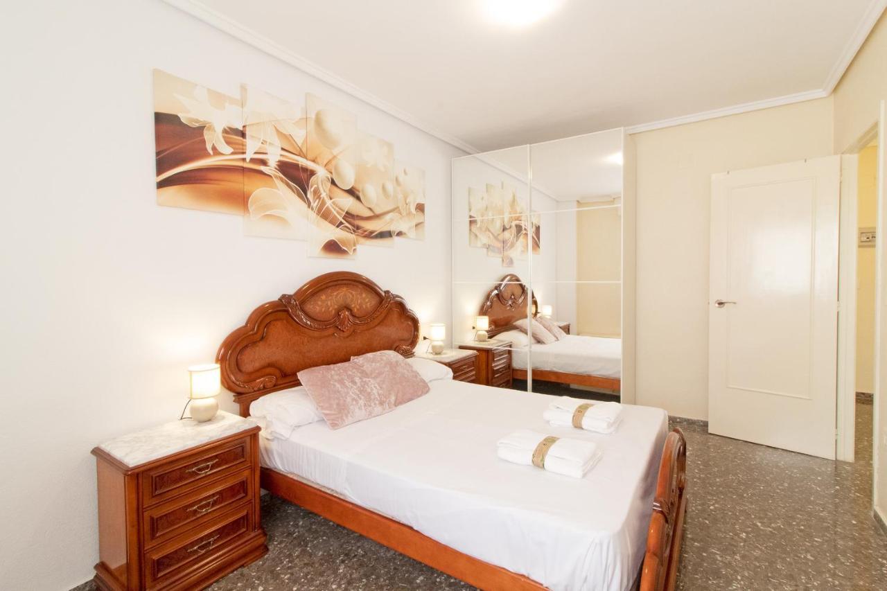 Global Properties, Practico En Puerto Apartment